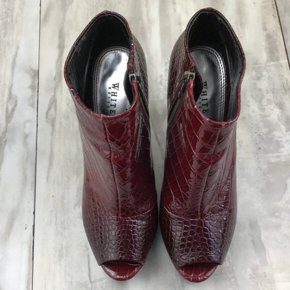 White House Black Market Crocodile Paulette Wine Peep Toe Booties 7 - Picture 5 of 14